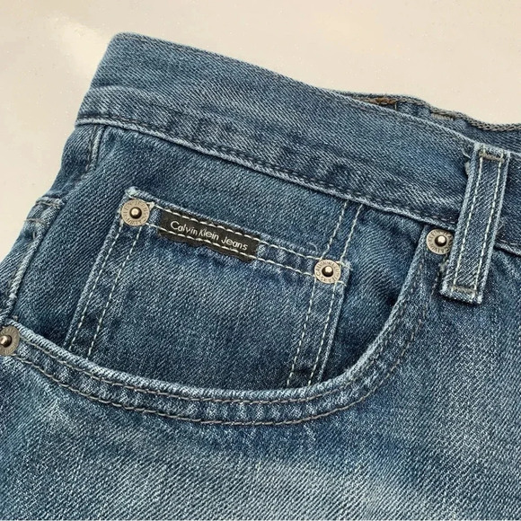 Calvin Klein Jeans Men Size 36 Straight Leg  Inseam 31" Blue Fading 100%‎ Cotton - Picture 6 of 12